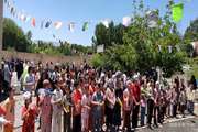 رقص خورشید میان حباب‌ها؛ ۶۰۰ کودک و نوجوان باغبادران به استقبال تابستان رفتند