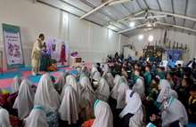 قصه‌گویی با کاروان یلدا در رویداد‌‌های شهری اصفهان